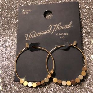 Gold dangling earrings